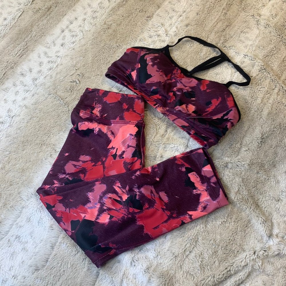 Beyond yoga abstract print yoga bra, M